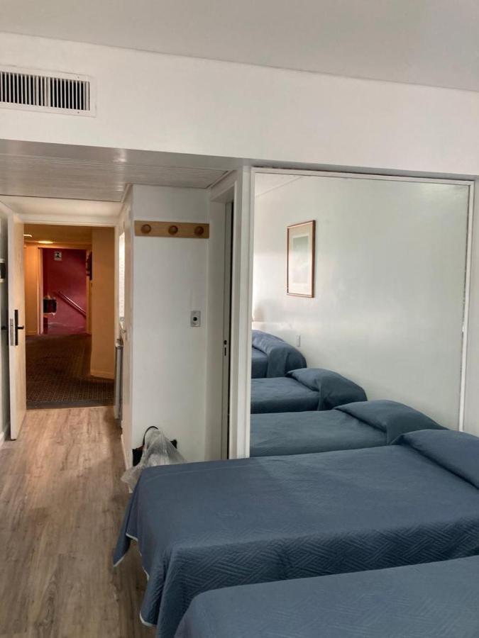Appartamento Rancho Tanguero En El Obelisco En Corrientes 818 Buenos Aires Esterno foto